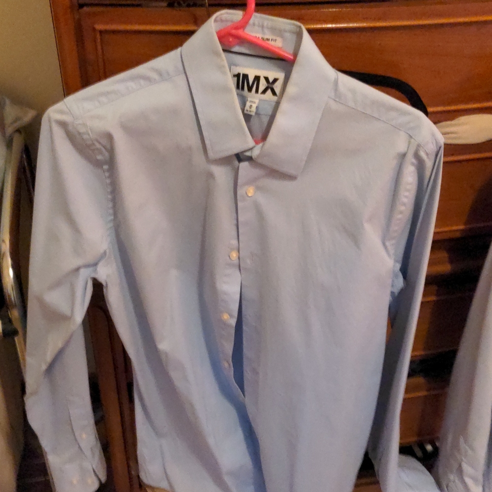 Express M men's light blue dress shirt